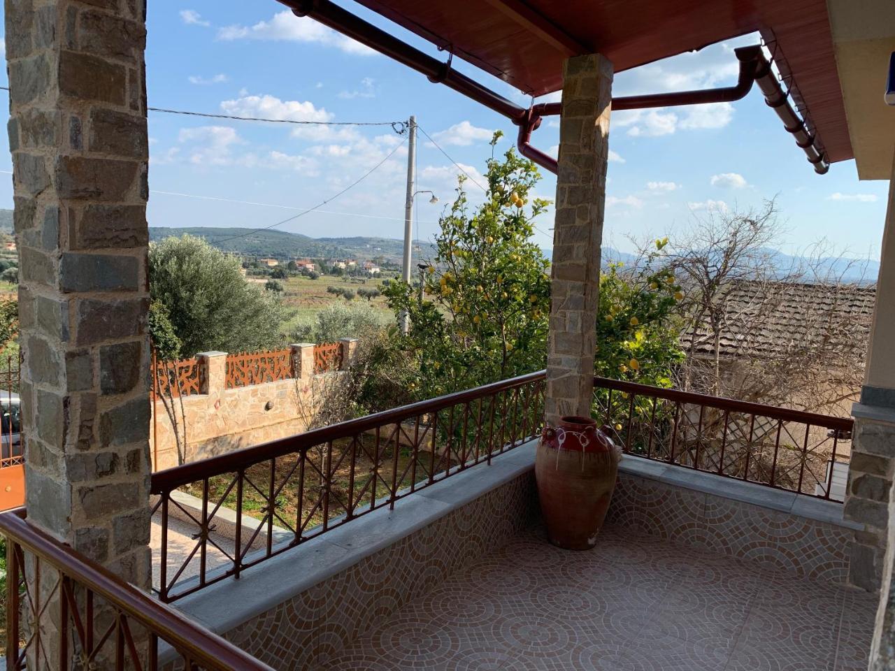 Peaceful House Near Airport Villa Pikérmion Exterior photo